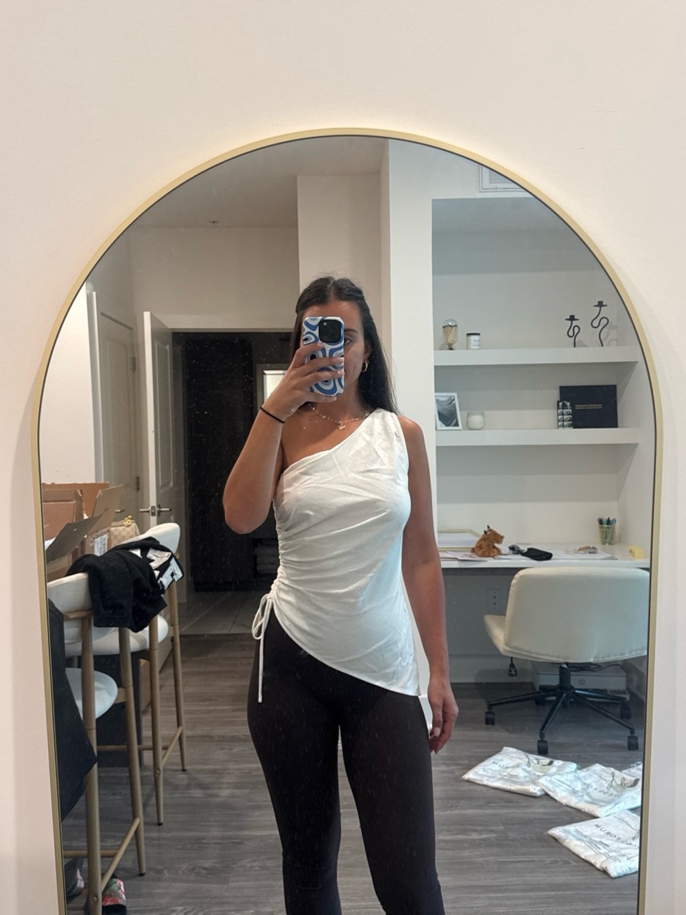 Dress Forum White One-Shoulder Ruched Tank